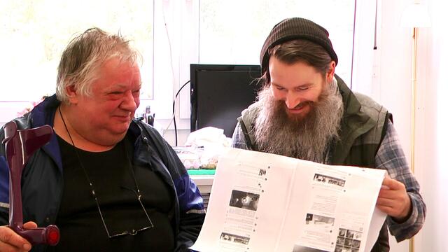 30 Meter ist diese Banderole lang - mit allen Glückwünschen für Bolle für ein besseres Leben. Ich hab dann mal mein Facebook ausgedruckt :-)