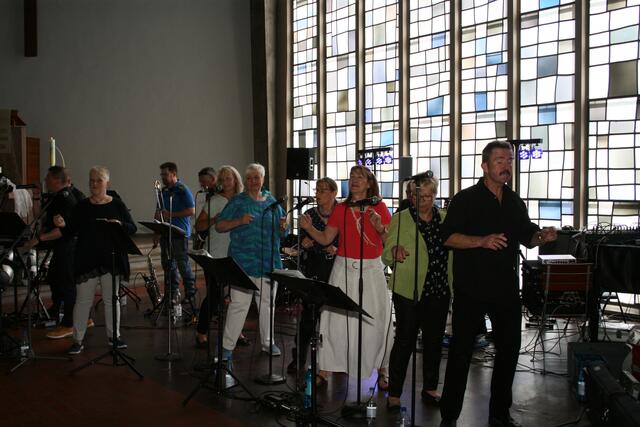 "GosPop-Gospel, Pop and more" verzichteten auch in diesem Jahr wieder auf ihre Gage für den guten Zweck | Foto: Dieter Schnecker / GosPop