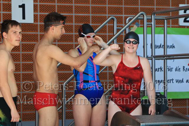 v.l. Louis Imhof, Wladimir Petri, Lara Hohn und Lena Kaiser