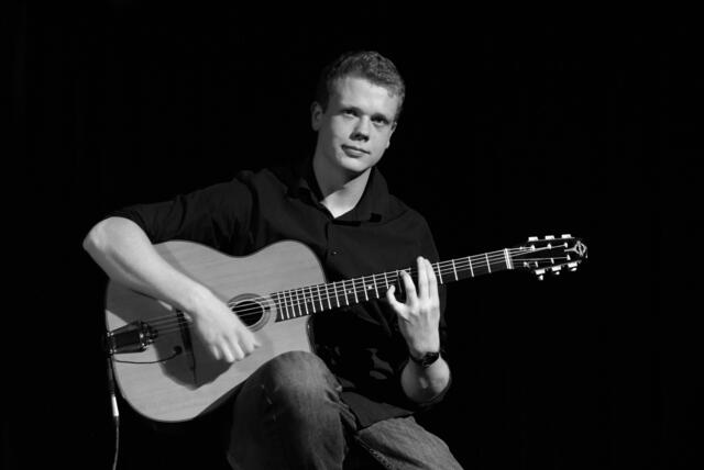 Martin Blohm und Band im "Hallenbad - Kultur am Schachtweg" zu Wolfsburg an einem traumhaft schönen Samstag im Frühling 2018