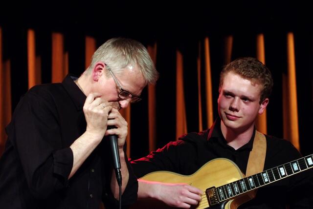 Martin Blohm und Band im "Hallenbad - Kultur am Schachtweg" zu Wolfsburg an einem traumhaft schönen Samstag im Frühling 2018