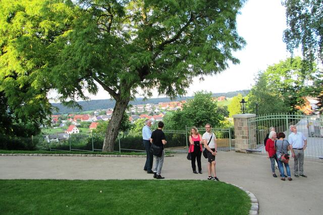 Am Ausgang des Schlossgartens von Bad Arolsen-Landau.