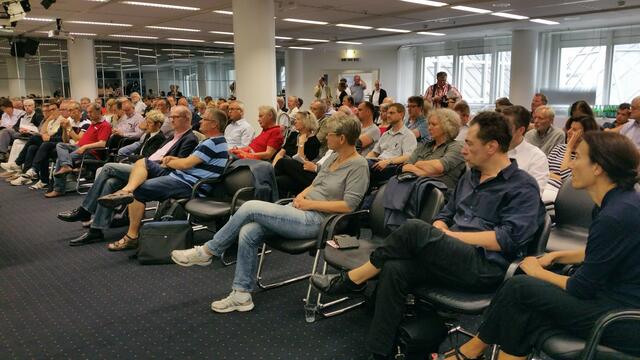 Blick ins Auditorium der Gründungsversammlung IG Med