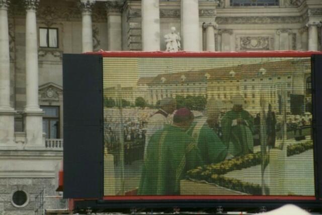 Vom 19. bis 23. Juni 1998 Papst Johannes Paul II. in Österreich