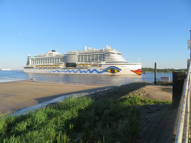Schön dieses Schiff aus der Nähe zu sehen.