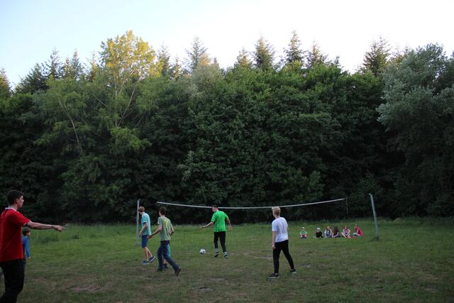 Sportlich ging es auf dem Fußballplatz zu. Foto: NABU Langenhagen, Insa Brodersen