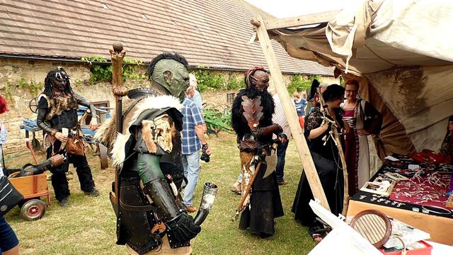 Die "Ork"- waren die Hingucker für die Kinder - Burg Querfurt zum Historischen Burgfest am 16.6.2018 !