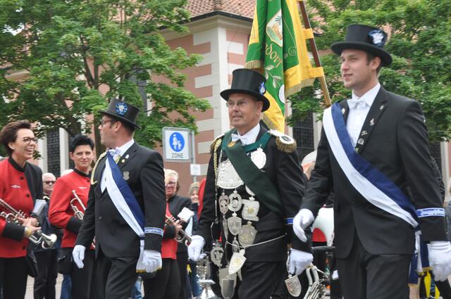 Impressionen vom Festumzug anlässlich des 425-jährigen Jubiläums des Schützenfestes in Burgdorf