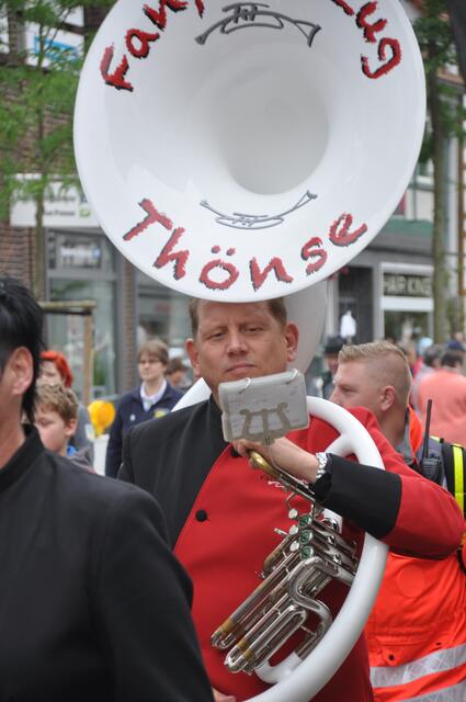 Impressionen vom Festumzug anlässlich des 425-jährigen Jubiläums des Schützenfestes in Burgdorf