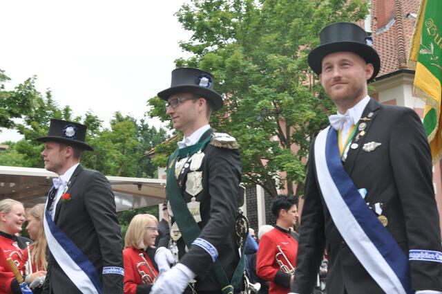 Impressionen vom Festumzug anlässlich des 425-jährigen Jubiläums des Schützenfestes in Burgdorf