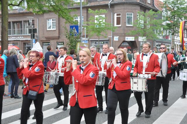 Impressionen vom Festumzug anlässlich des 425-jährigen Jubiläums des Schützenfestes in Burgdorf
