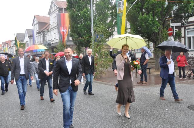 Impressionen vom Festumzug anlässlich des 425-jährigen Jubiläums des Schützenfestes in Burgdorf