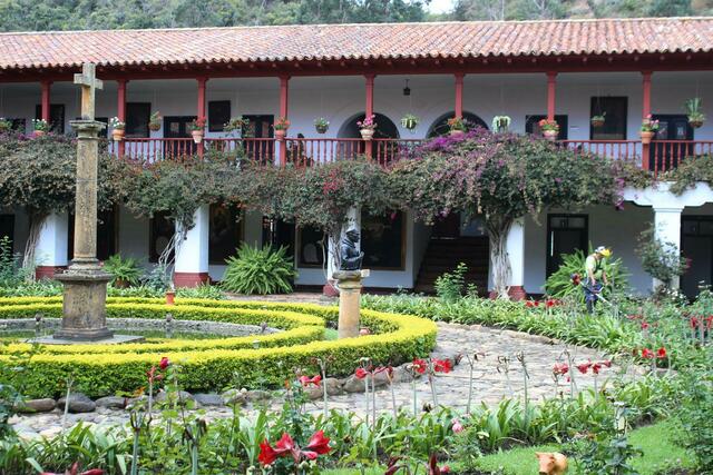 Rasenmäherlärm in La Candelaria (c) Michael Stauner