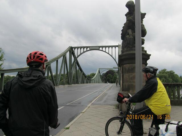 Glienicker Brücke