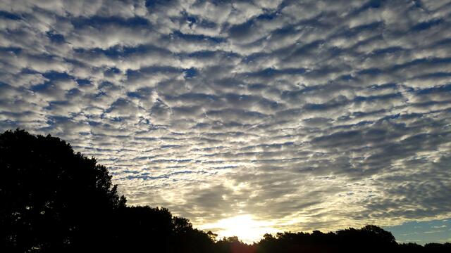 Jedoch ein Wolkenmeer am Abendhimmel verzaubert mich ebenso!