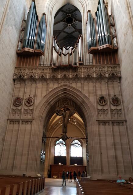 Hauptorgel auf der Westempore