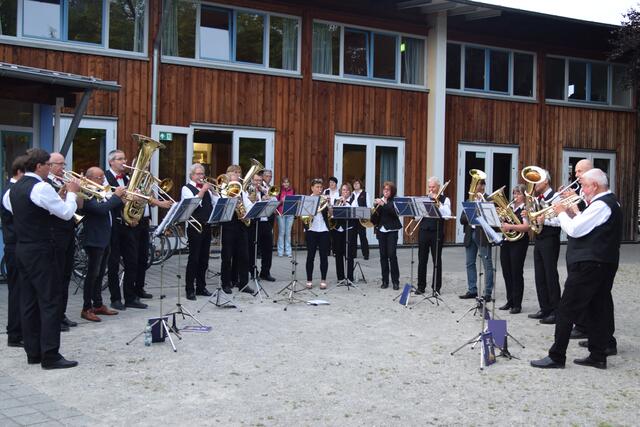 Abendlieder-Singen mit dem Posaunenchor | Foto: Andrea Collisi