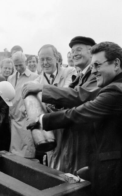 Grundsteinlegung des neuen IBM-Gebäudes in Bemerode Ende Oktober 1988.