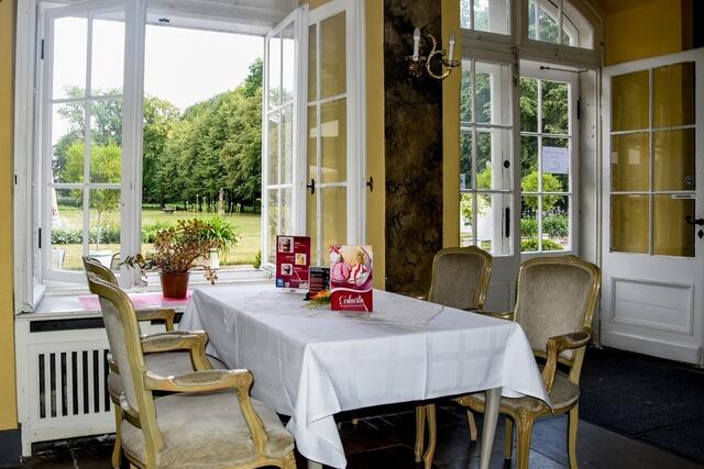Restaurant im Schloss Molsdorf | Schloss Molsdorf | Schlosspark im Schloss Molsdorf | Foto: SCHWARZE-art