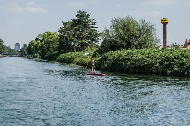 Stand Up Paddling (Stehpaddeln) der neue Trend