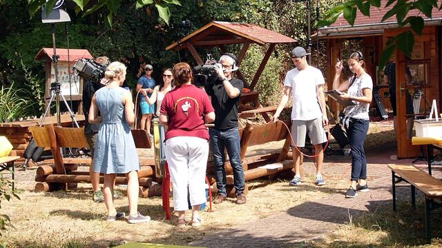 Der Nebraer "Bienenlehrgarten" live im MDR,heute von 14-17:00 Uhr !