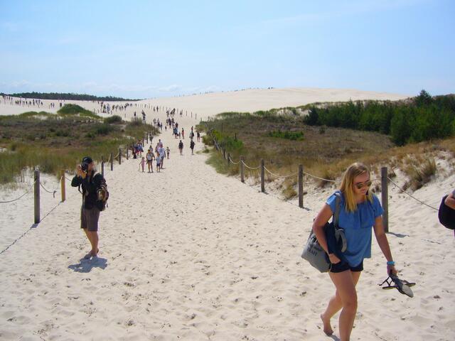 Wir haben den Slowinksi-Nationalprk mit einer weiten Dünenlandschaft erreicht.