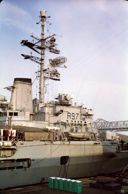 Helikopter-Träger 'Jeanne d'Arc' der französischen Marine zu Besuch in New Orleans