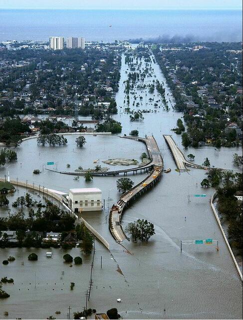 überflutetes New Orleans | Foto: AP Photo/U.S. Coast Guard, Petty Officer 2nd Class Kyle Niemi - Freigabe US-Navy
