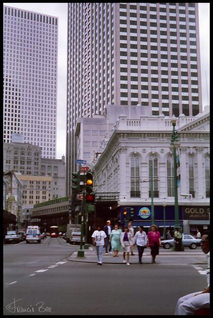 Alt und Neu ... Kontraste. Auch das ist New Orleans.