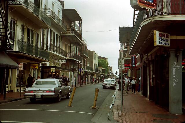 ... eine Straße im French Quarter