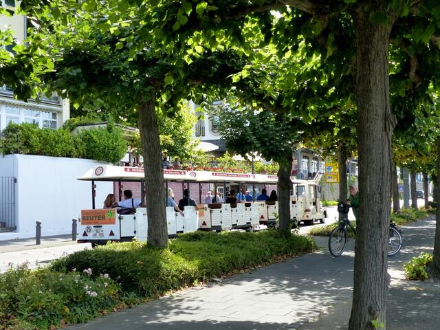 Stadtrundfahrt,per Bimmelbahn