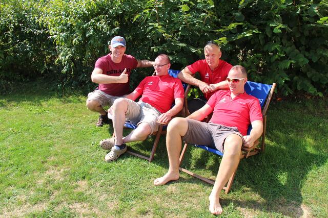 Erstmals am Start: ein Team aus Güntersberge im Harz mit Moderator Swen Klauß.