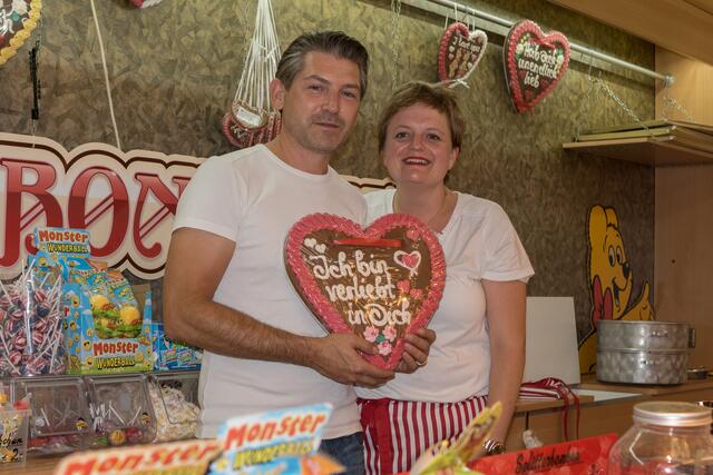 Friedberger Volksfest 2018 - Gut aufgelegt: Erlinger's Bonbonnière