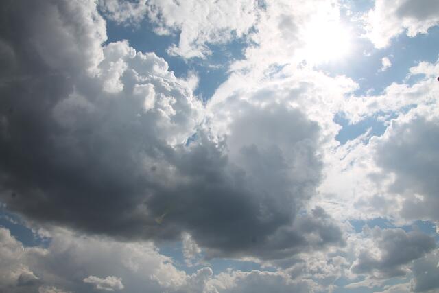 Ups, da sind doch tatsächlich - mal wieder - Wolken dazwischen gerutscht... ;-)