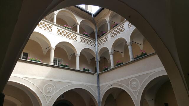 Renaissancehof der alten Burg