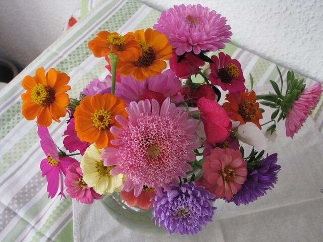 In Gedenken der Opfer "Unser Leben ist der Fluss,
der sich ins Meer ergießt,das „Sterben“ heißt.
Federico García Lorca