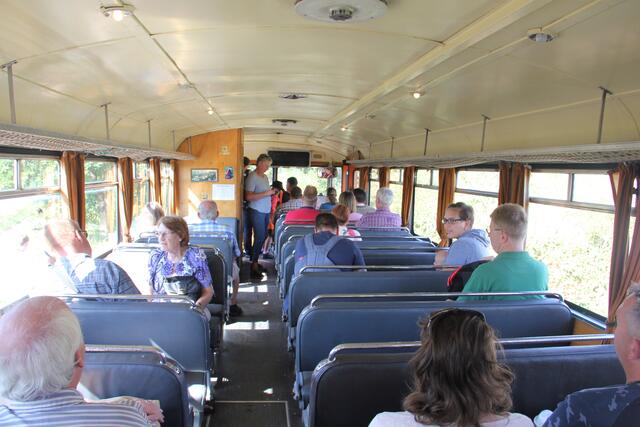 Er war nicht ganz voll. Aber jede Fahrt war immer gut besucht.