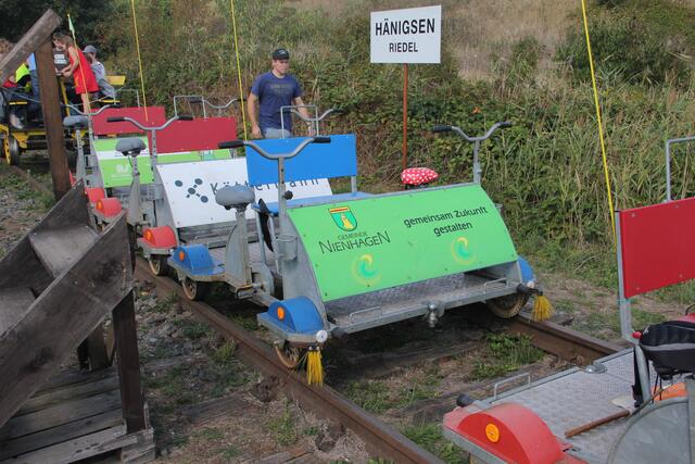Gleichzeitig waren auch noch Fahrraddraisinen und ...