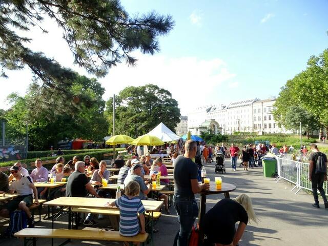 "Buskers Festival 2018" auf dem Wiener Karlsplatz