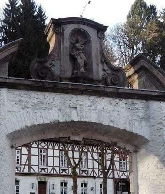 Am Altenberger Dom wurden Szenen aus der Folge "Sonne.Mord und Sterne" gedreht.