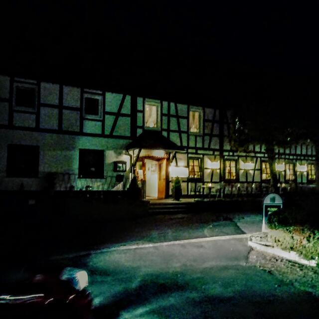Der Aubach bei Nacht