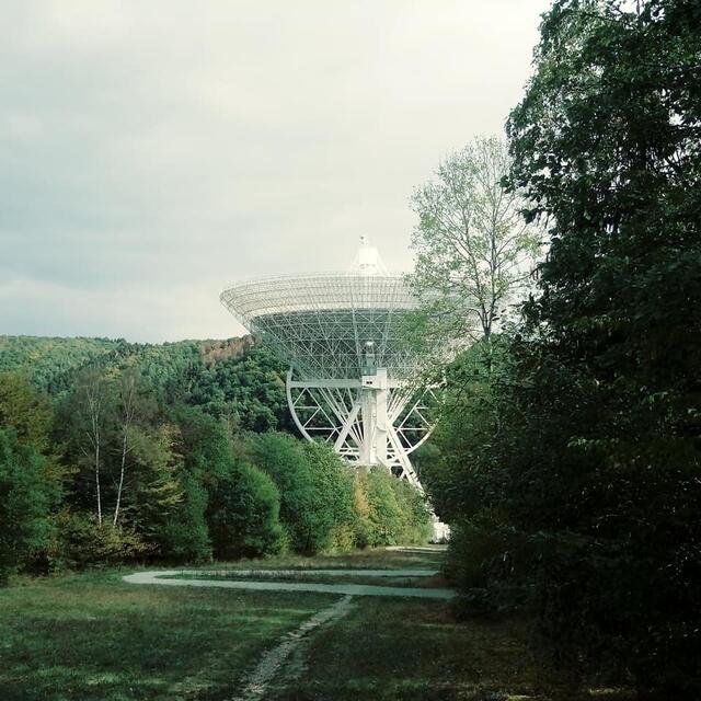 Radioteleskop Effelsberg/Eifel   aus der Folge "Sonne , Mord und Sterne".