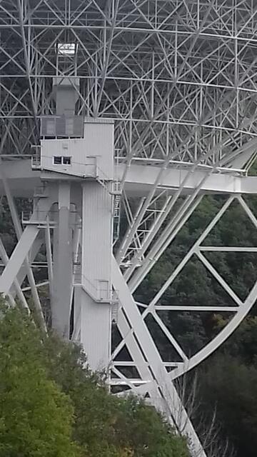 Radioteleskop Effelsberg/Eifel   aus der Folge "Sonne , Mord und Sterne".