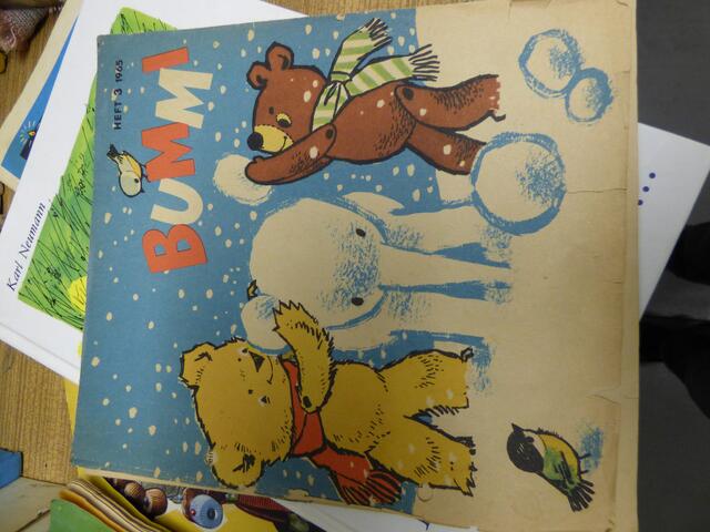 Unsere Kinderzeitschrift, Bummi ( in gelb ) und sein russischer Freund Mischa!