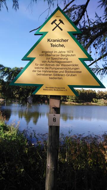Solche Infotafeln trifft man häufig an.