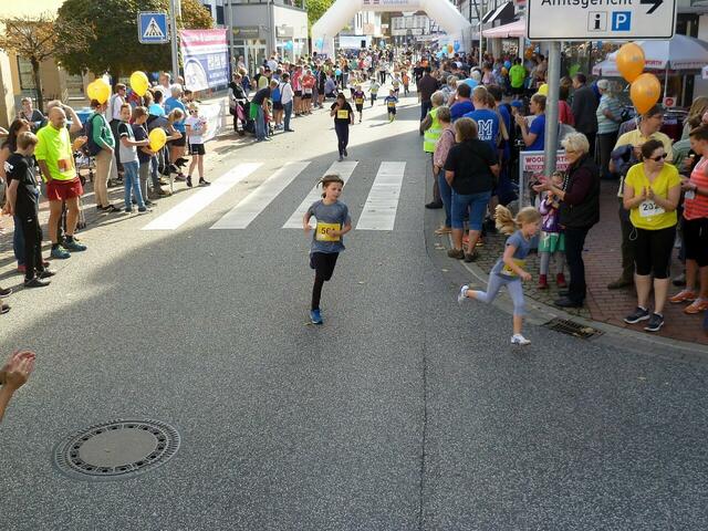 urgdorfer Spargel-Lauf 2018 – Kinderlauf: 2. Runde.