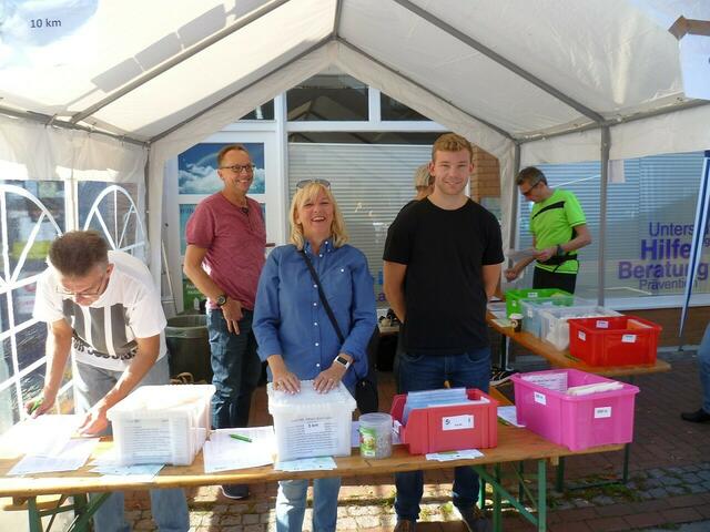 Burgdorfer Spargel-Lauf 2018 – Kinderlauf: Startnummernausgabe.