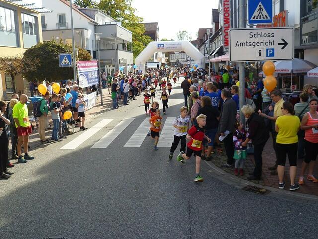 urgdorfer Spargel-Lauf 2018 – Kinderlauf: 2. Runde.