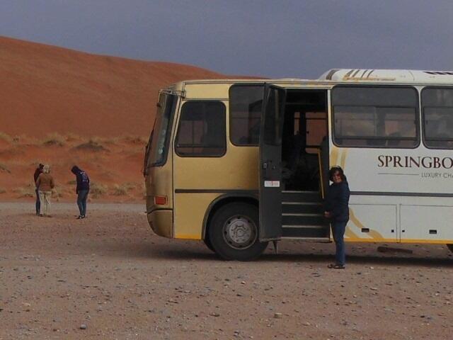 . . . Ankunft im Sossusvlei,. . .  im Herz der Namibwüste . . .