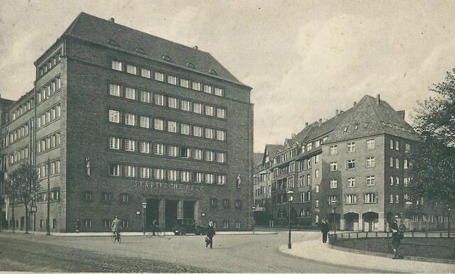 Küchengartenplatz mit Bad, um 1933.